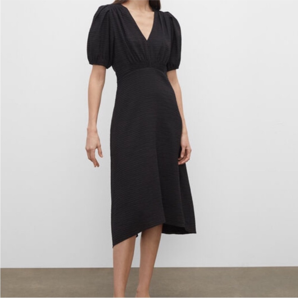 Club Monaco V Neck‎ Puff Sleeve Dress NWT Size 4
